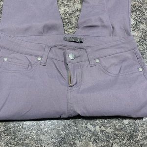 Prana Briann Pant